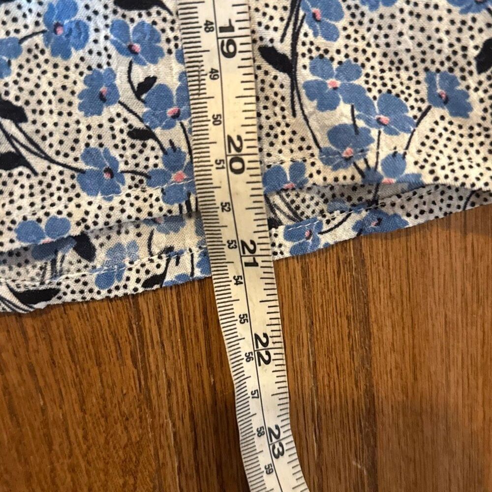 Loft bouquet ruffle blue floral top size xs - Picture 8 of 10